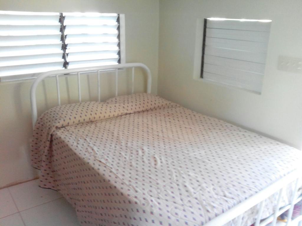 Chillax On Our Farm Guest House Ocho Rios Rom bilde