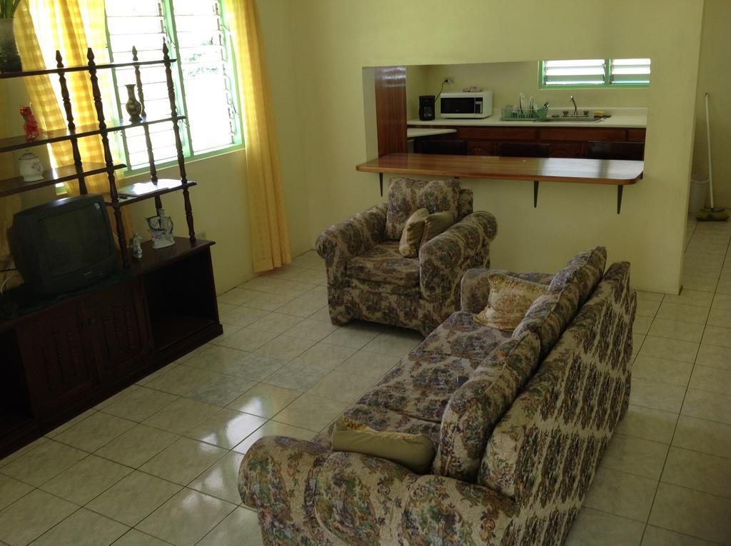 Chillax On Our Farm Guest House Ocho Rios Eksteriør bilde